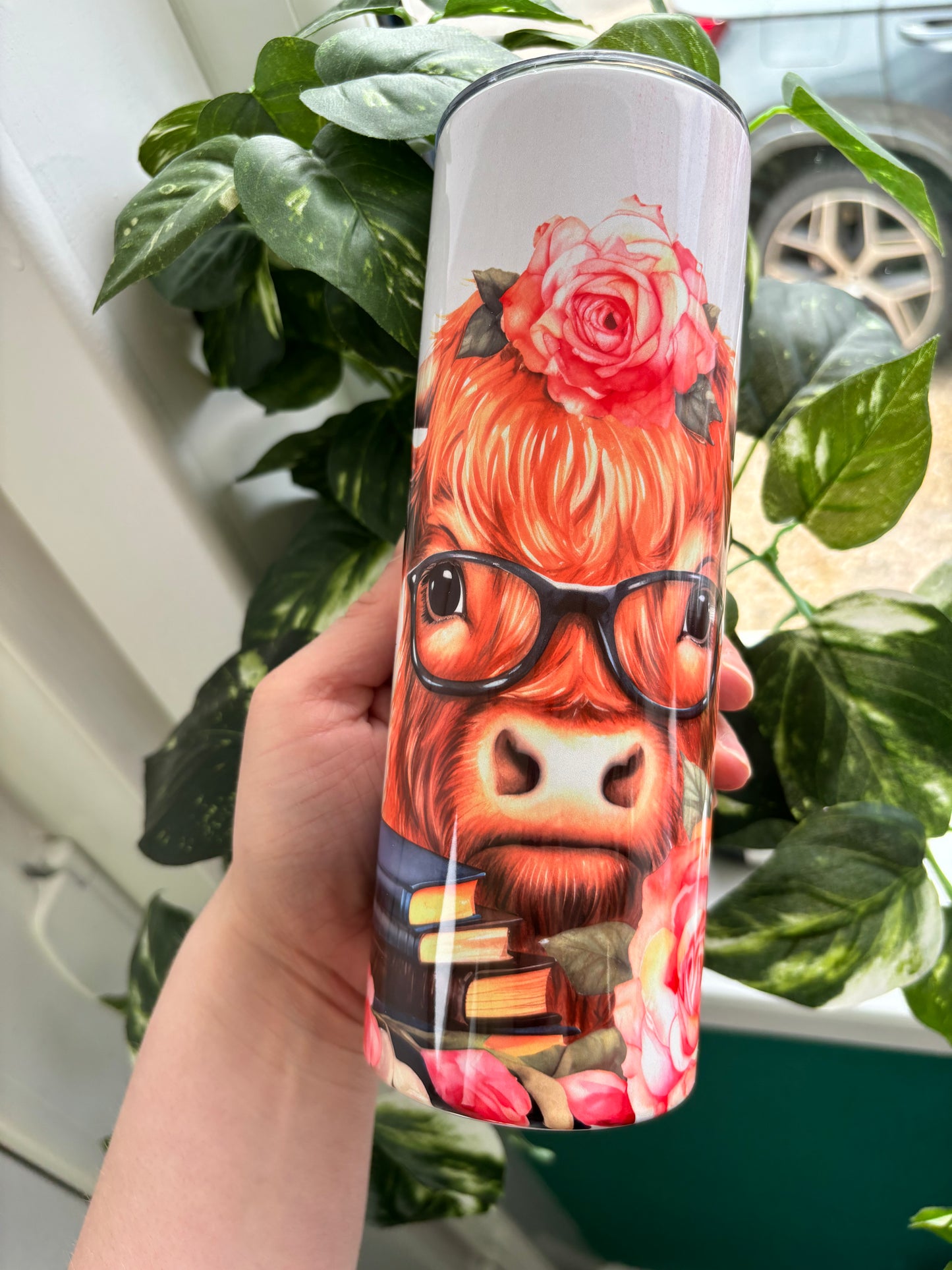 20oz tumbler, highland cow book