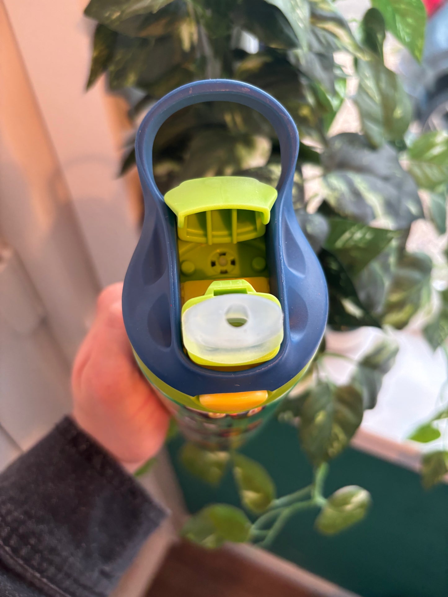 Children straw lid tumbler green tractor